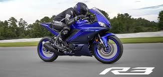 2025 Yamaha YZF-R3 Review